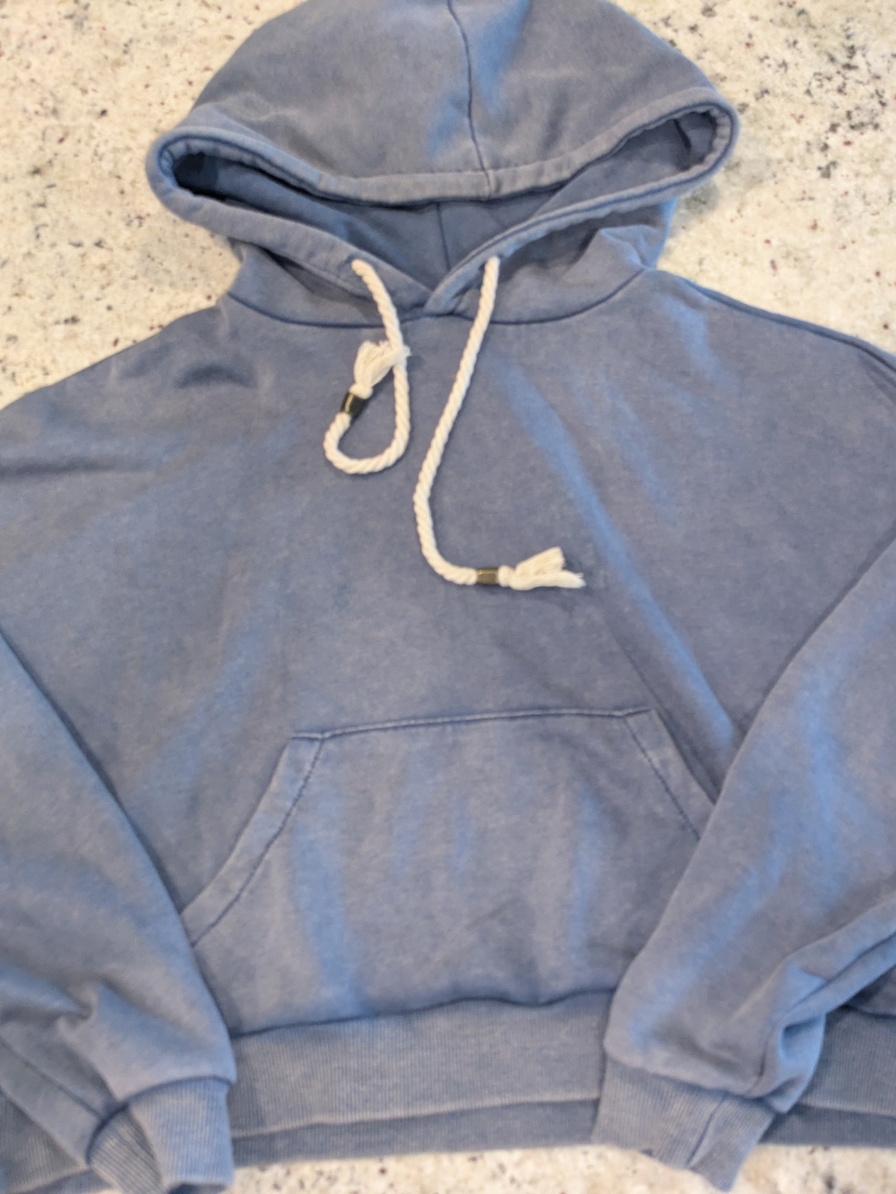 Chelsea & Violet Blue Cropped Hoodie Pullover Sweatshirt Women's Medium
